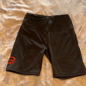 Varley Cyclebar Branded biker short